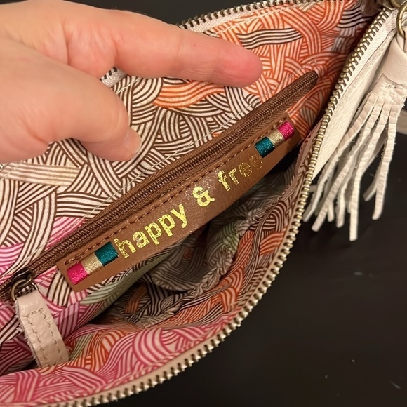 NEW The Sak Leather crossbody bag, cream pebbled leather, 7”x10” - Picture 10 of 14